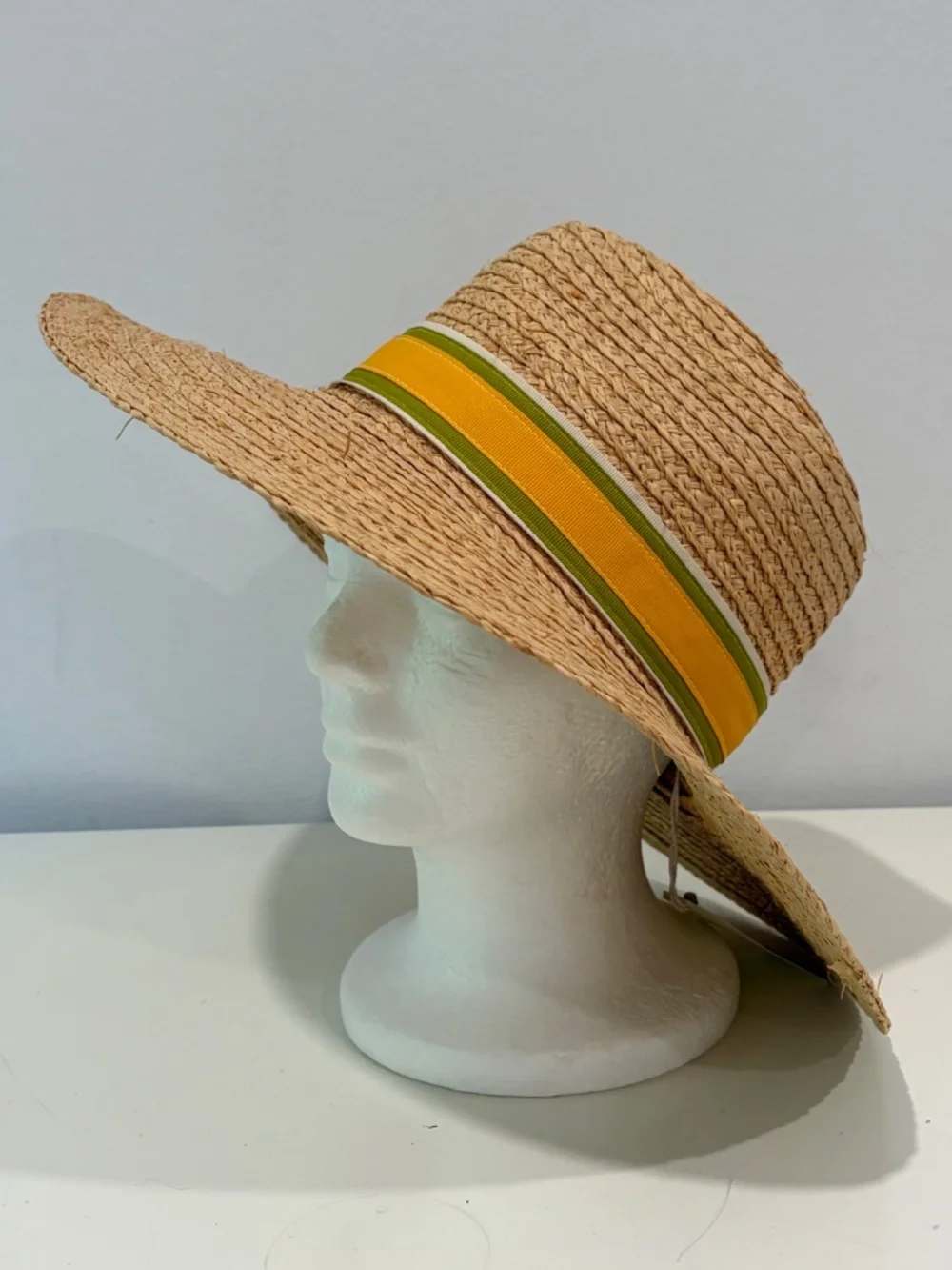 HatAttack Classic Travel Sun Hat Tightly Woven Straw Gold Ribbon Accent NWT T th